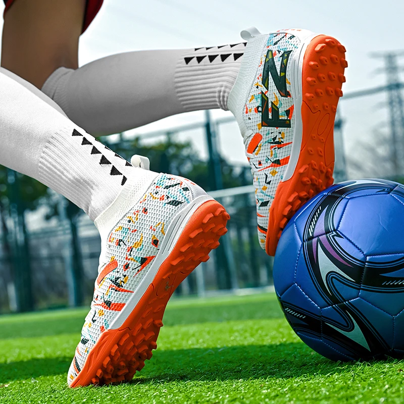 Chaussures de Football professionnelles pour hommes, chaussures de Football TF/FG, crampons de société, bottes de terrain de Football rapides, baskets confortables originales unisexes – Image 4