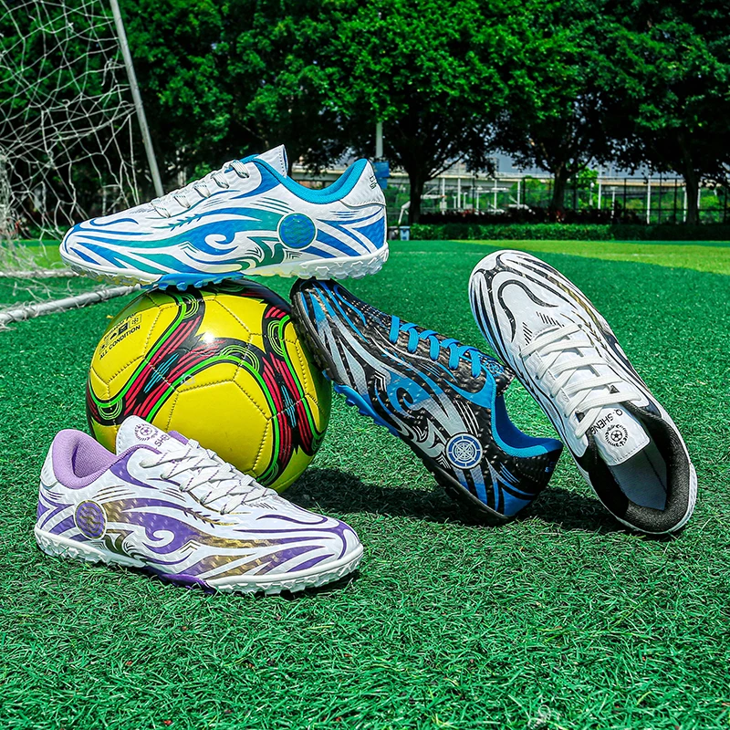 Nouveau Chaussures de Football hommes ultralégères bottes de Football antidérapantes TF Match crampons baskets Futsal intérieur – Image 6